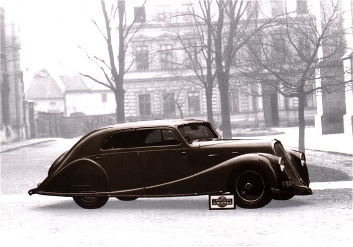 fotografie auta, kliknutm okno zavete