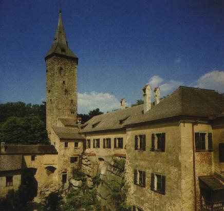 Hrad Rostejn: sedmiboka vez